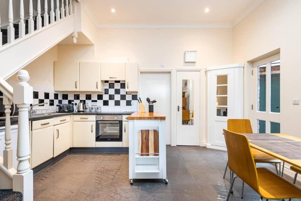 Sycamore Cottage York, Dog Friendly, Close To The River מראה חיצוני תמונה